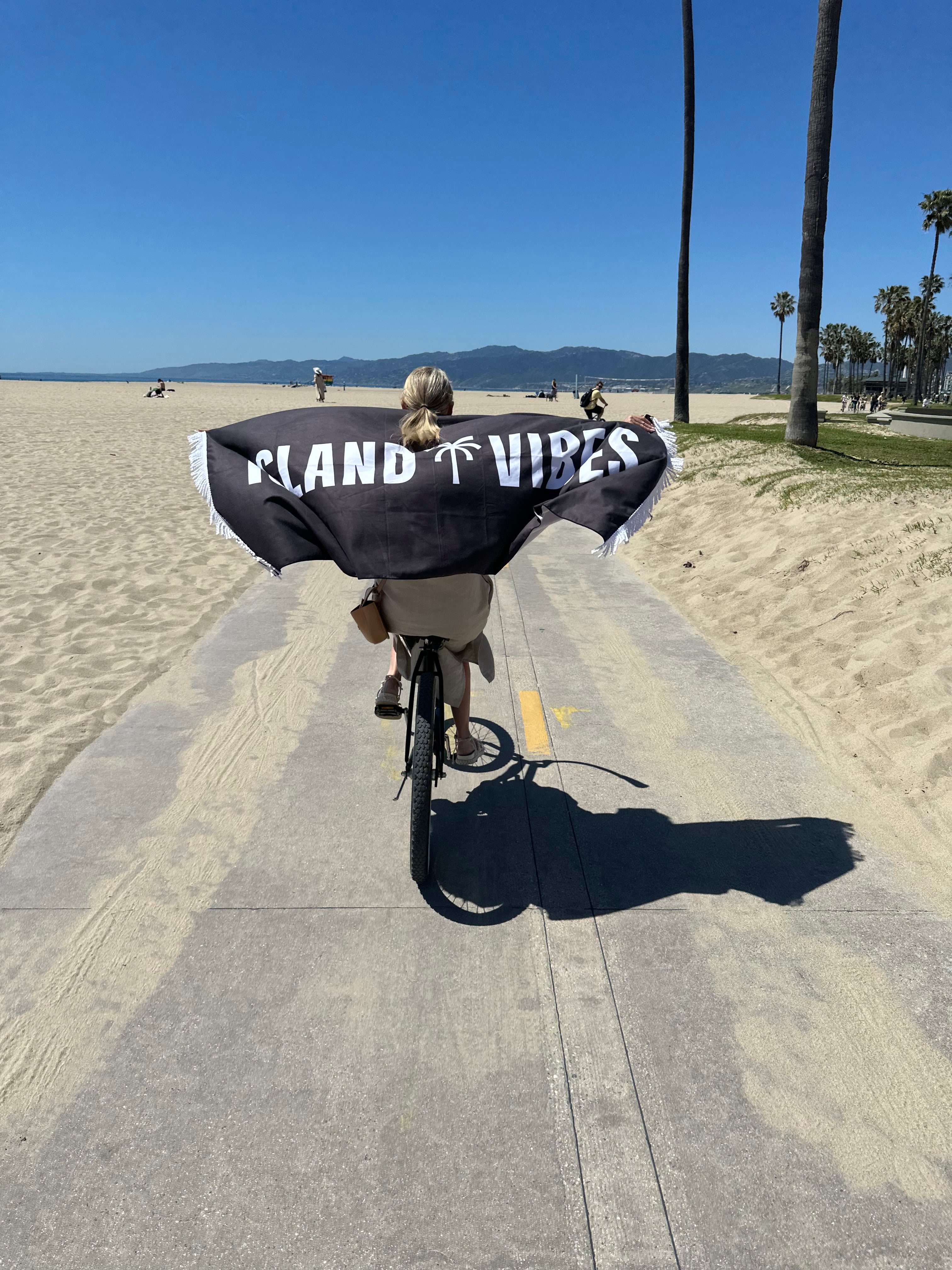 Black Sand-Free Beach Towel