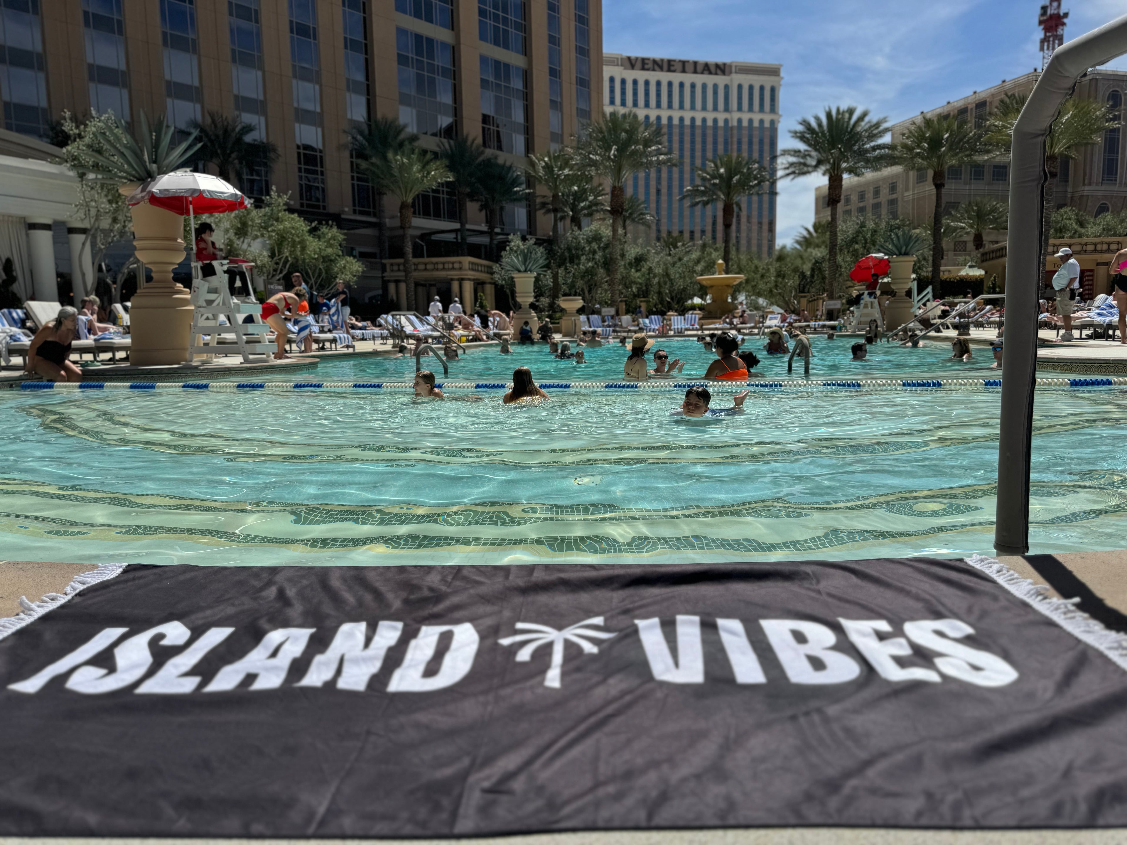 Black Sand-Free Beach Towel