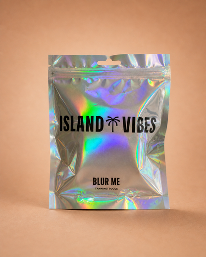 Island Vibes Blur Me brush tanning accessory