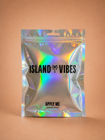 Island Vibes Apply Me tanning mitt close up